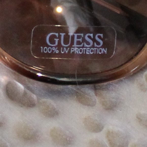 Guess Sunglasses NWOT Never Worn